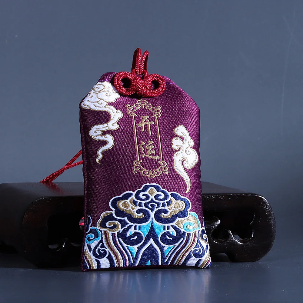 Lucky Protection Salt Amulet – Spiritual Energy Charm
