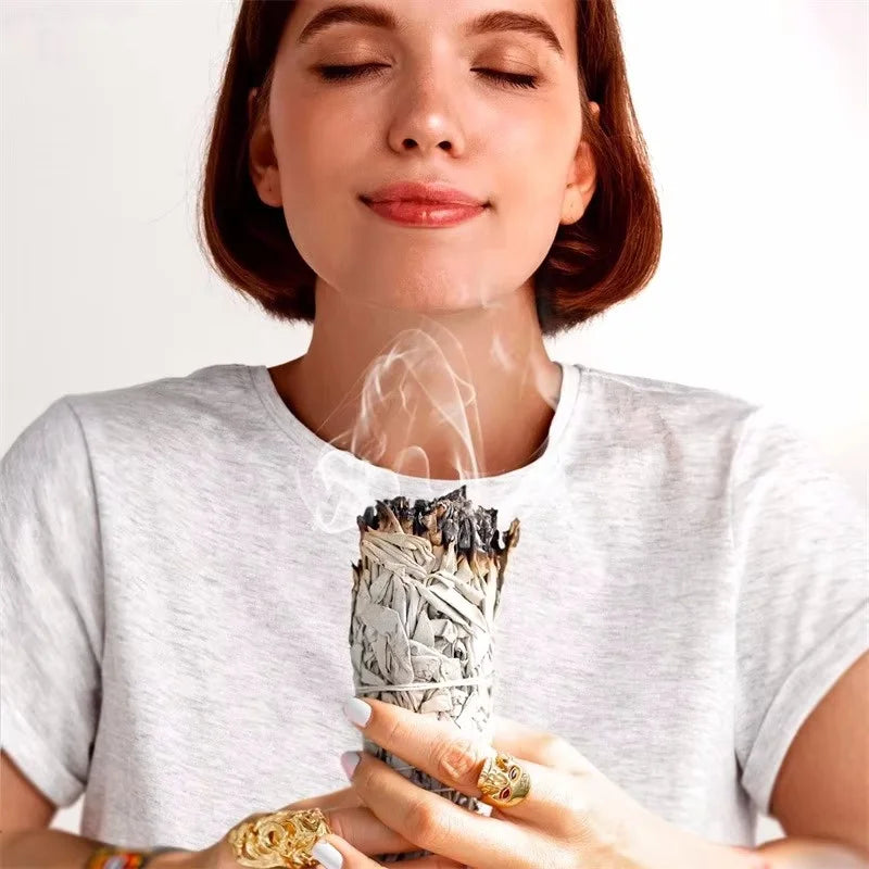 White Sage Smudge Stick – Energy Cleansing Bundle 🌿